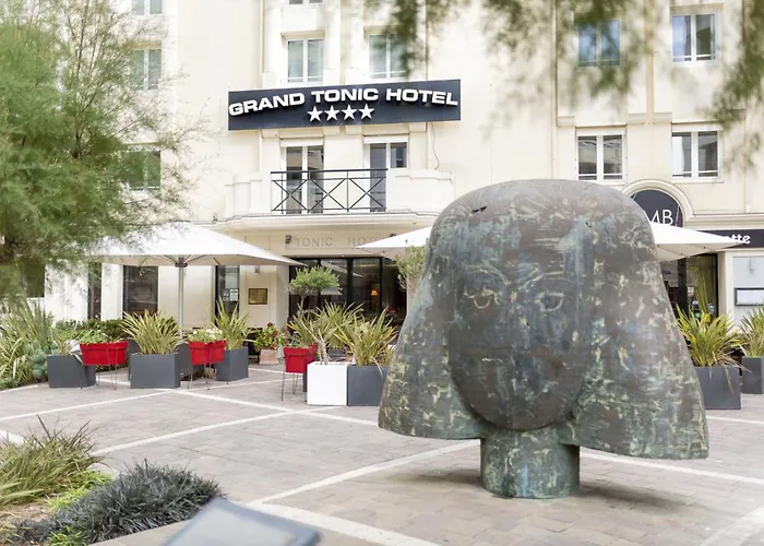 Grand Tonic Hotel & Spa Nuxe Biarritz